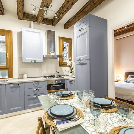 Ca Rezzonico Apartment R&R البندقية المظهر الخارجي الصورة