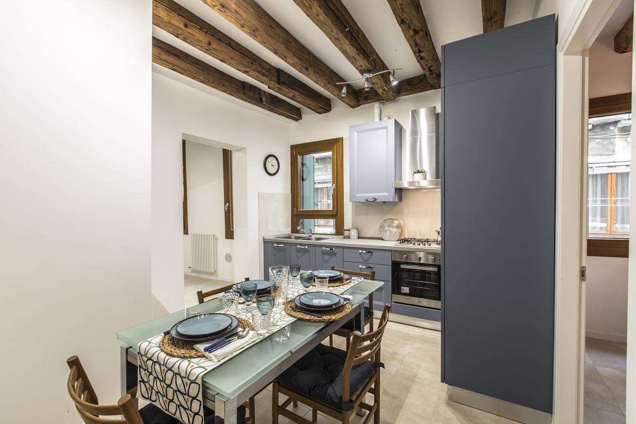 Ca Rezzonico Apartment R&R البندقية المظهر الخارجي الصورة